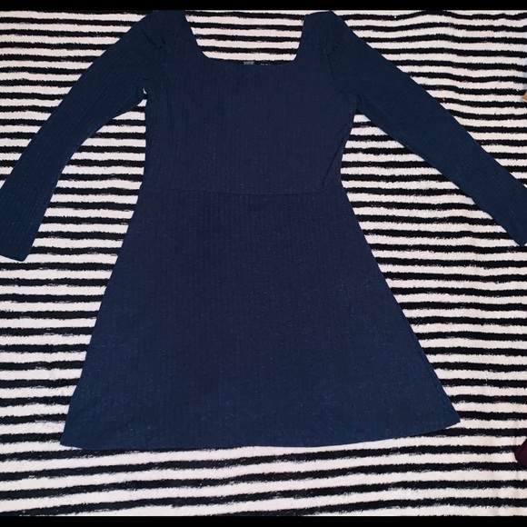 Wild Fable ladies size medium knee length dress - Picture 2 of 4